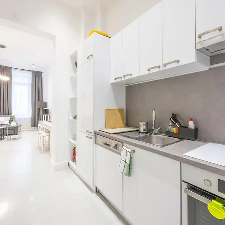 Apartamento Deluxe & Cozy 3bedroom Next To The Fashion St Budapest