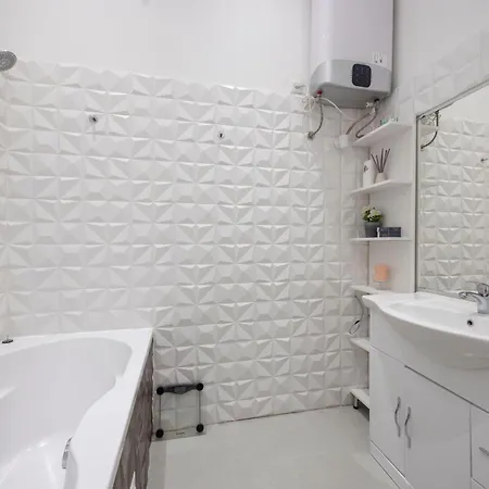 Deluxe & Cozy 3bedroom Next To The Fashion St Budapeszt