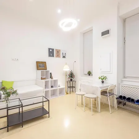 Deluxe & Cozy 3bedroom Next To The Fashion St Budapeszt