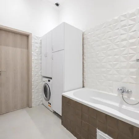 Deluxe & Cozy 3bedroom Next To The Fashion St