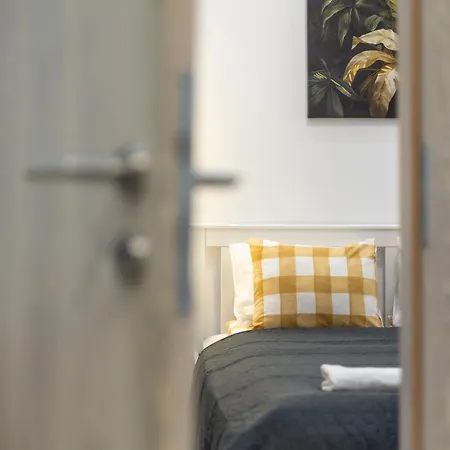 Deluxe & Cozy 3bedroom Next To The Fashion St Apartament Budapeszt