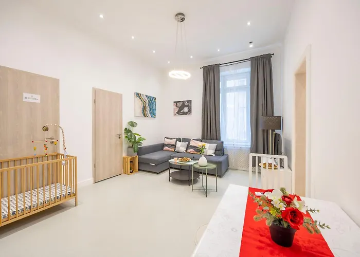 Deluxe & Cozy 3bedroom Next To The Fashion St